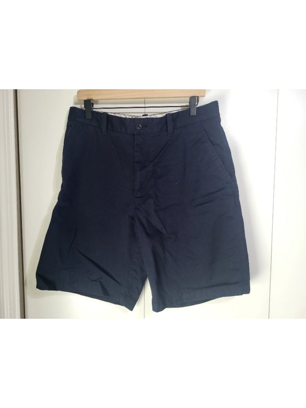 Gap Men's SZ 34 Navy Blue Chino Flat Front Shorts y2k Preppy Summer Vintage